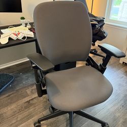 Steelcase Leap V2 Office Chair - Gray Fabric, black frame