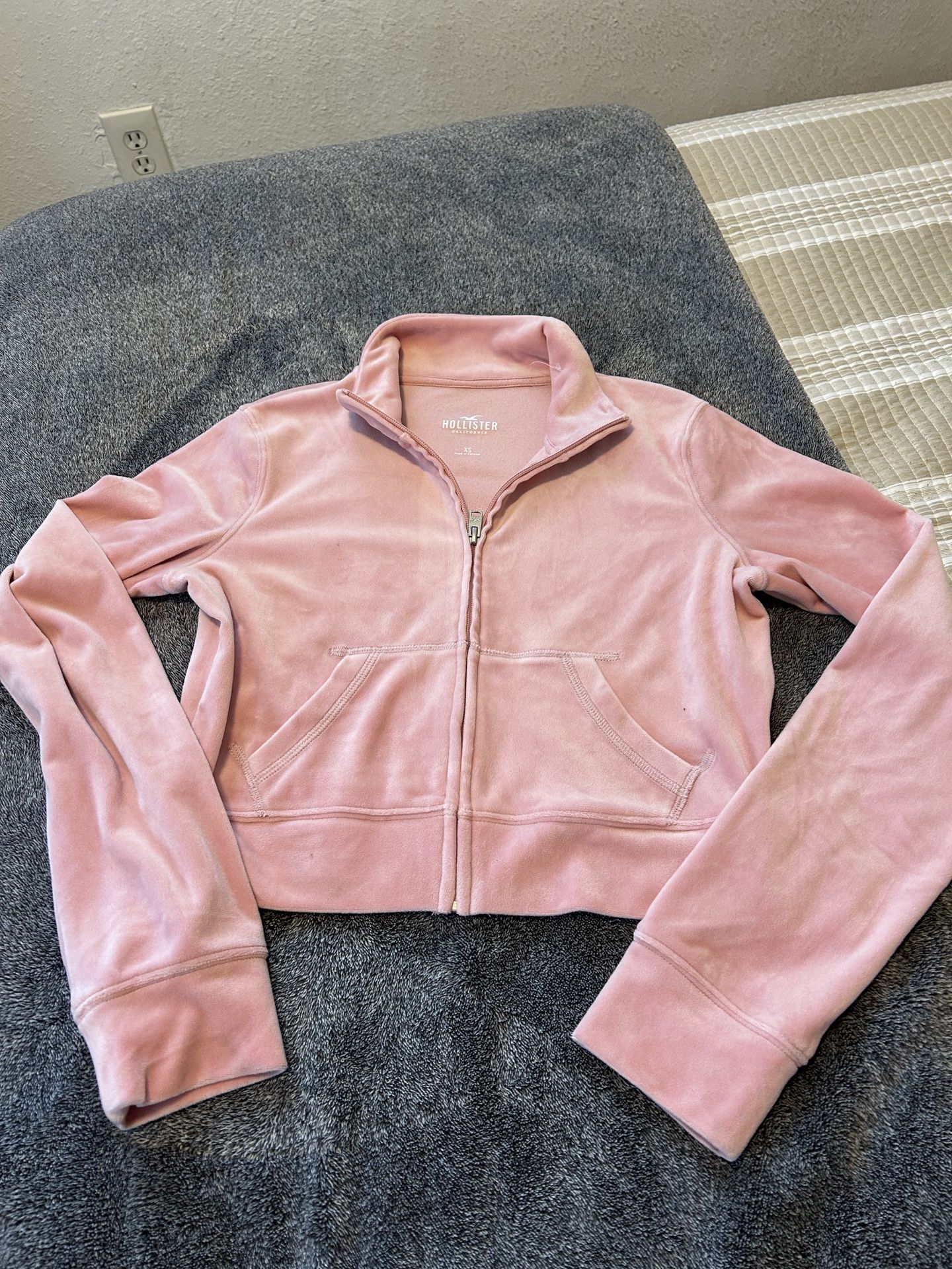 Hollister Crop Sweater