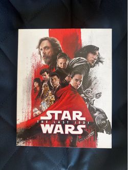 Star Wars: The Last Jedi Blu-Ray DVD 4-Disc Set with Gallery Book