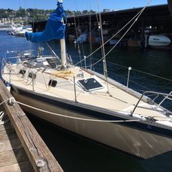 1982 San Juan 34 – Liveaboard-Ready Racer-Cruiser w/ Upgrades - $6,000 