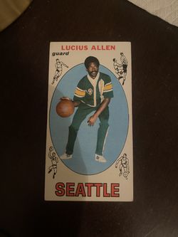 Topps Basketball Card