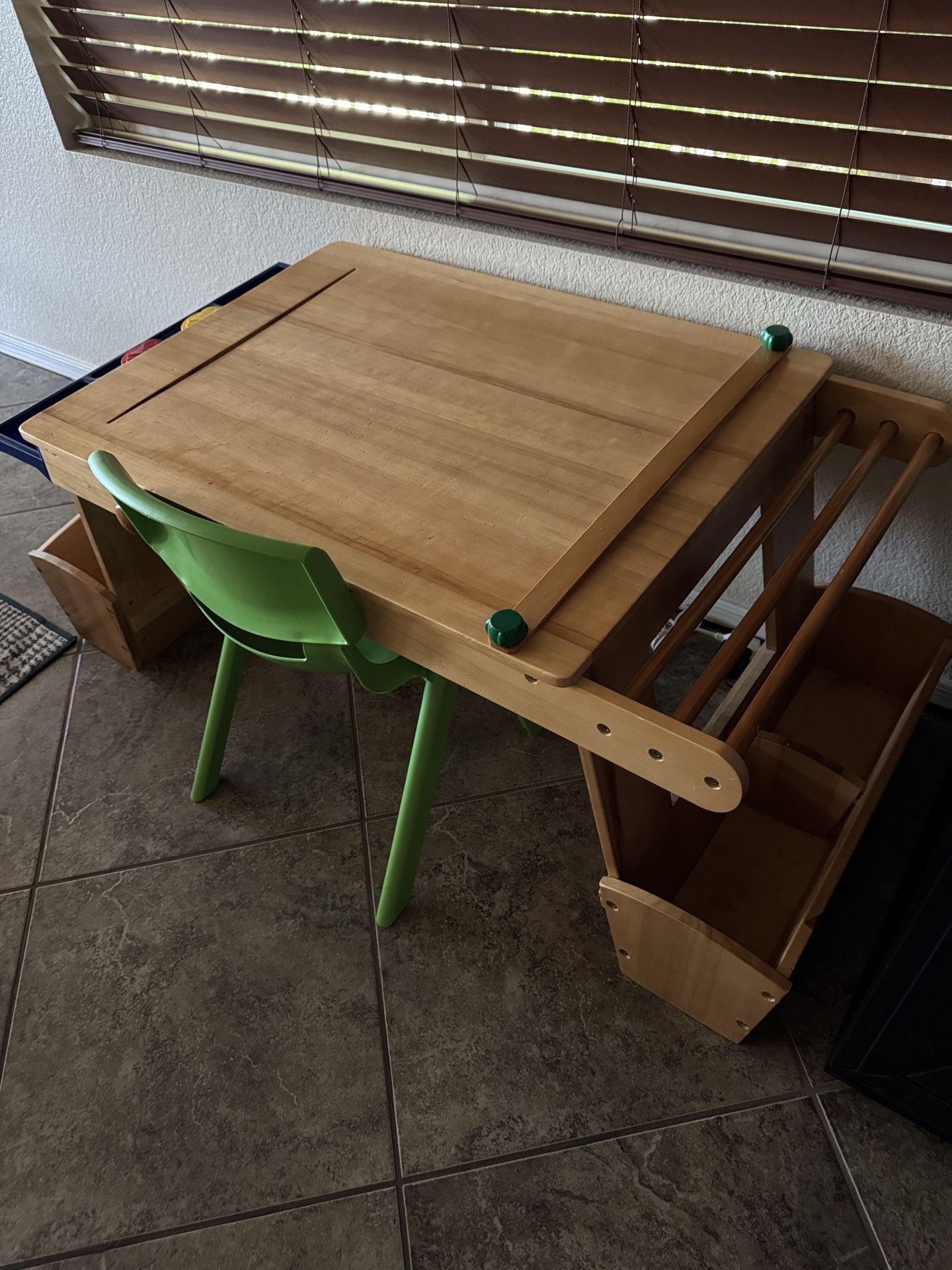 Kids Drawing & Study Desk