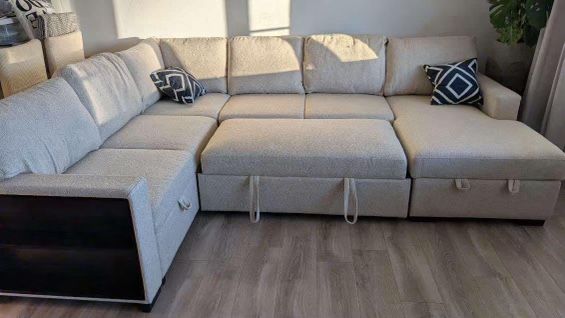 New Sectional W Pullout Bed / Storage Chaise. Off White / Beige. Free Delivery!