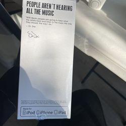 All Black Beats Studio 3