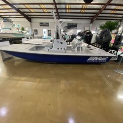 2024 Majek 18 M2