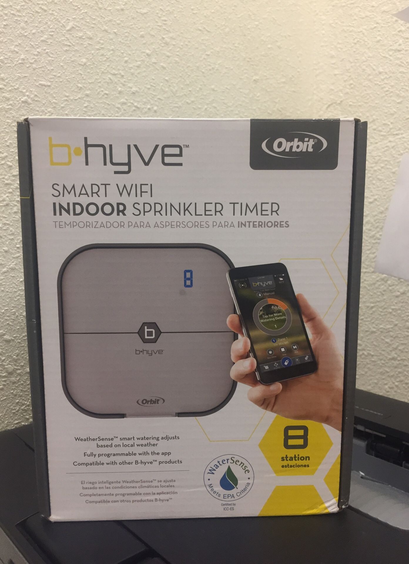 Bhyve 8 station smart WiFi indoor sprinkler timer