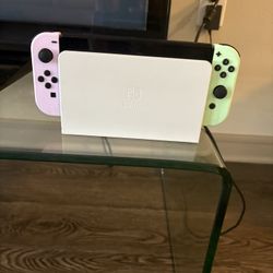 Nintendo Switch OLED + Game Rune Factory 4 + 3 Joycons