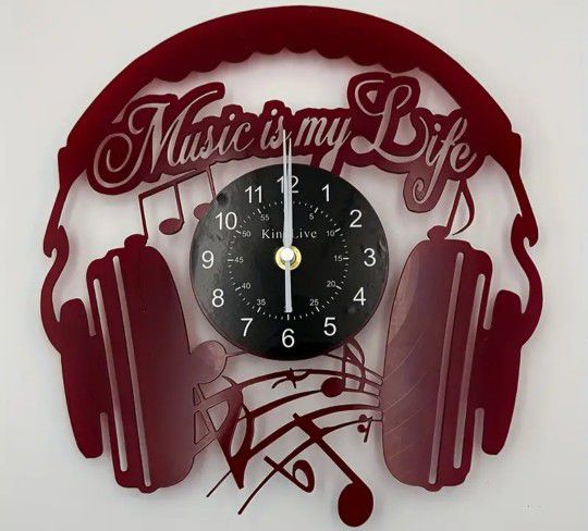 Music Record vinyl record  Clock. SHIPPING AVAILABLE 