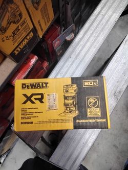 DEWALT XR 20V ROUTER