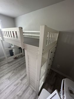Twin Bunk Bed