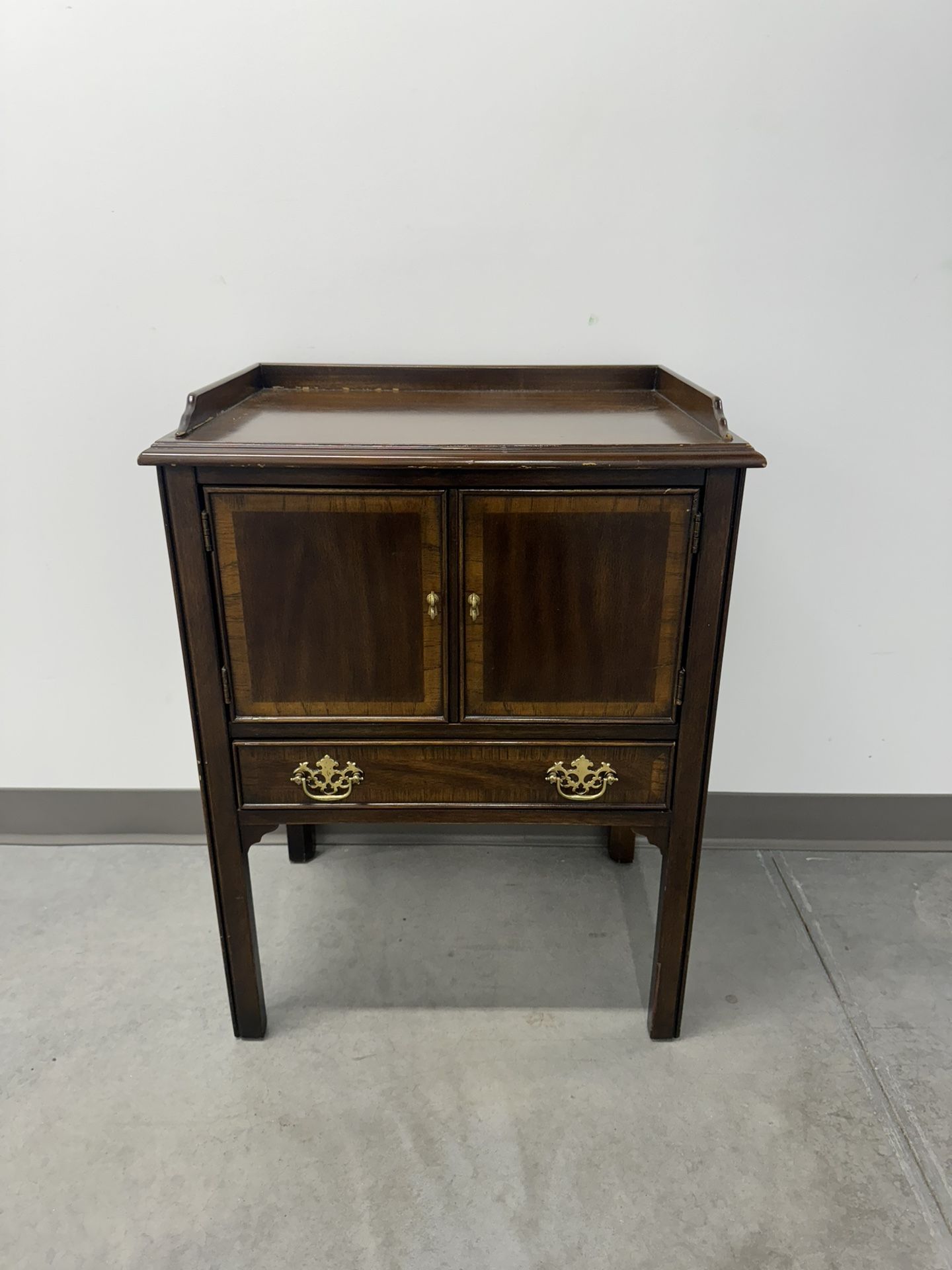 Drexel Heritage, Chippendale Style Night Stand