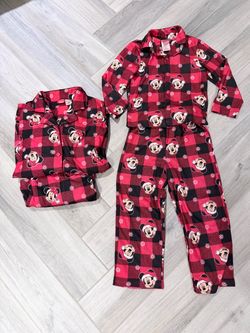Disney Mickey & Minnie Christmas Pajamas