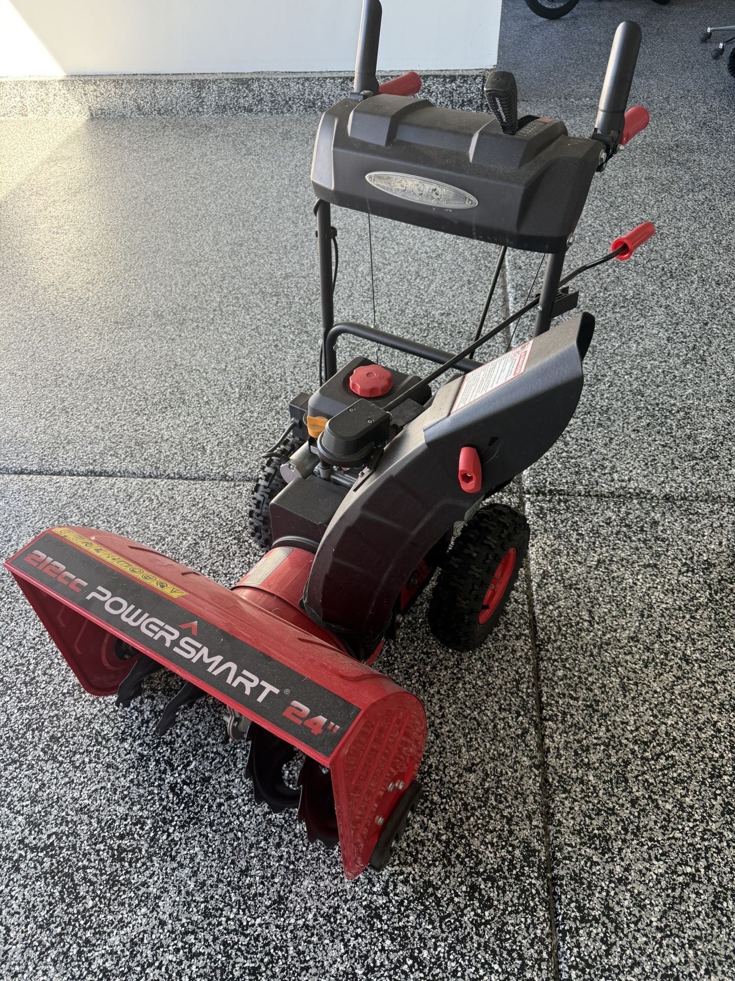 Power smart 24” 212cc Two Stage Snow Thrower