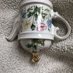 Collectible Vintage Windsor Tea Pot