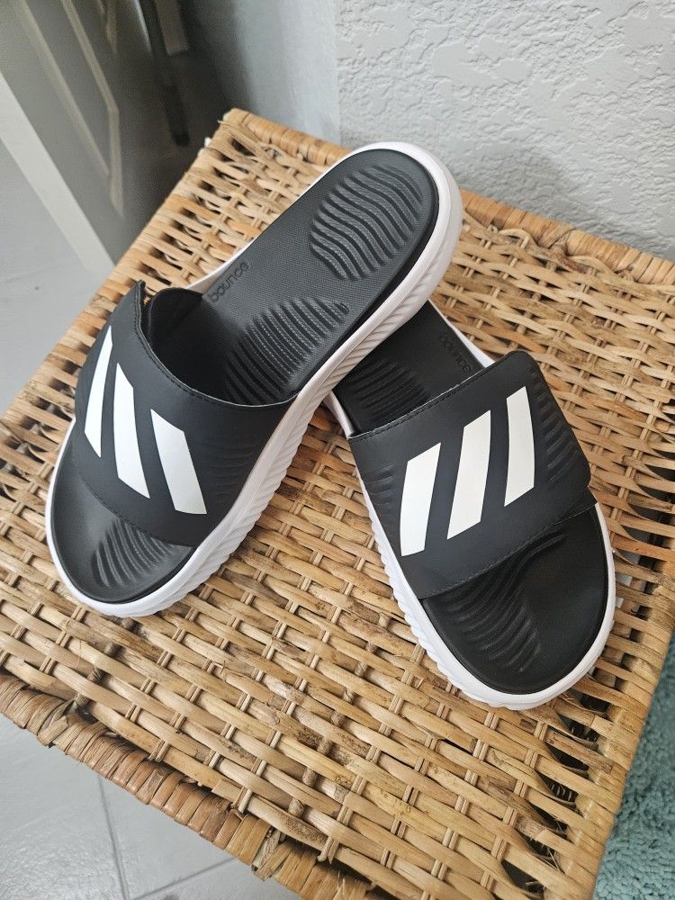 New Adidas Bounce Slides M9/W10