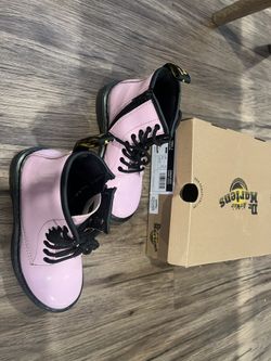 Dr martins Pink Size US 1 