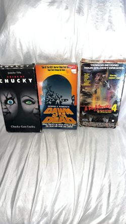 Horror vhs bundle all for $40