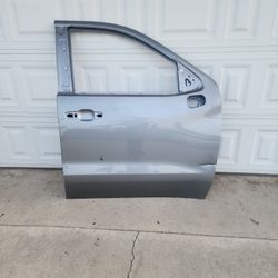 2024 Silverado 1500 Rh Front Door 