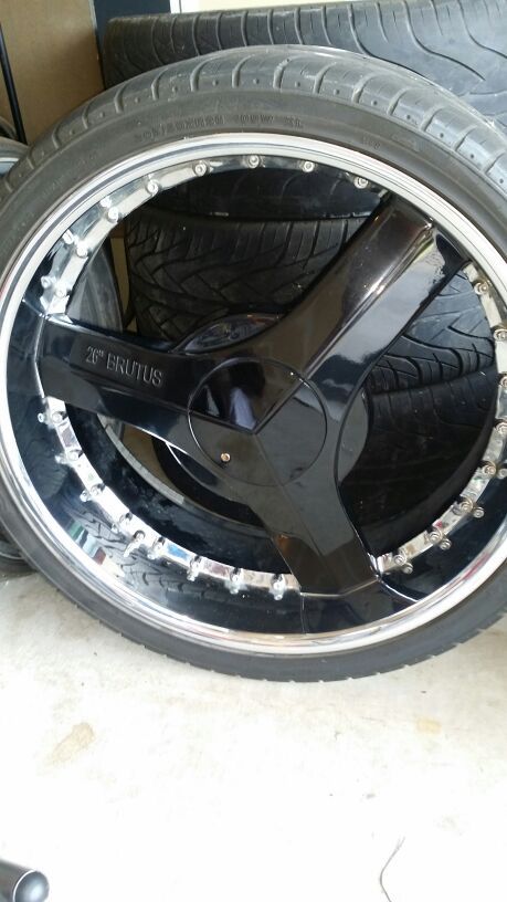 26 inch custom Brutus Blades (Rims)
