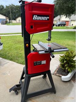 Band saw