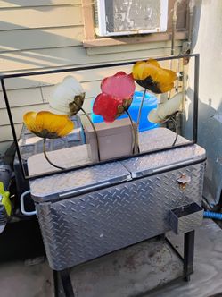 Dos cuadros de decoración los dos por