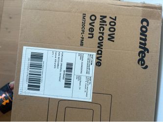 Comfee 700W Microwave Oven (EM720CPL-PMB) - Brand New in Box