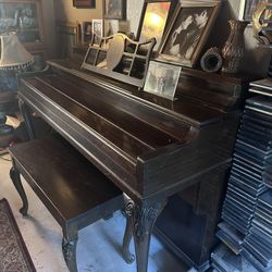 Upright Piano. Antique 