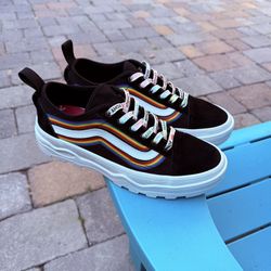VANS WAFFLECUP PRIDE ULTRACUSH SNEAKERS - MENS SIZE 8 - WOMENS SIZE 9.5