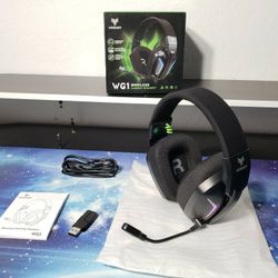 New Wireless Gaming Headsets for PC, PS5, PS4, Switch, Mac, 2.4GHz Wireless Gaming Headphone W/ ENC Noise Canceling Microphone, Bluetooth 5.4, Cool Li