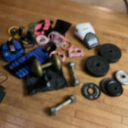 Many Different Type Of Exercise Items To Start The Summer In Good Shape (NO SHIPPING)