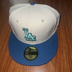LA Dodgers Fitted Hat 7 3/8