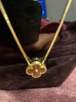 Clover Gold Necklace gold filled