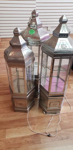 Tin Light Up Display