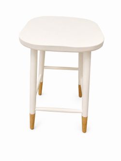 3x White barstools