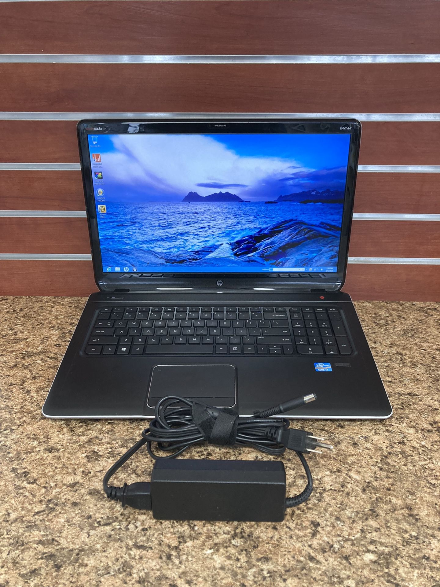 HP Envy DV7 Laptop 12GB RAM, Core i7 Processor 2.4GHz, 1TB HDD *3519