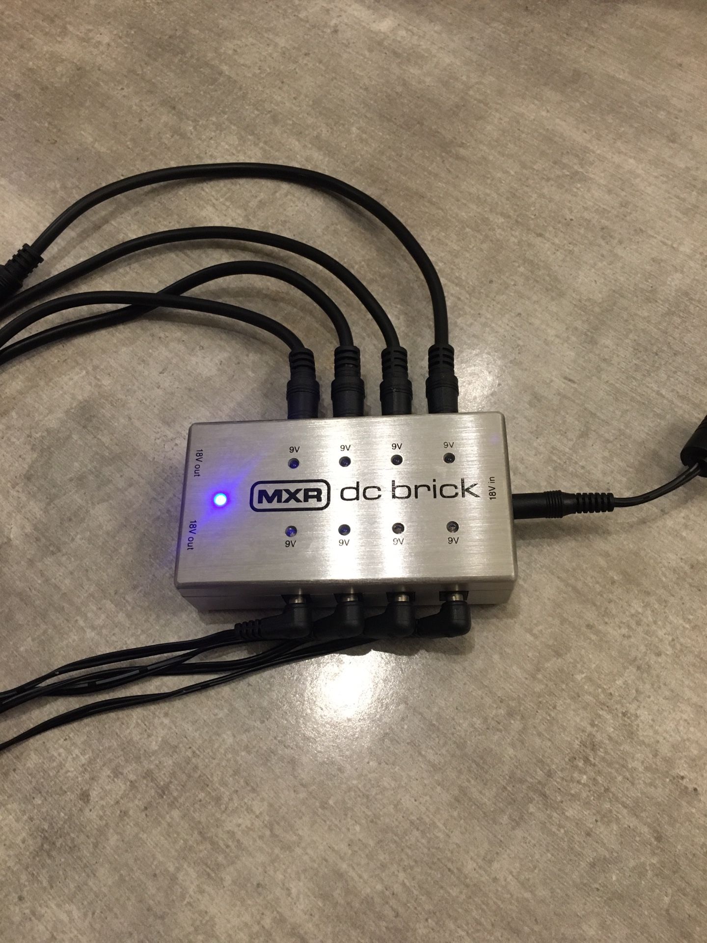 MXR M237 DC Brick Pedal Power Supply