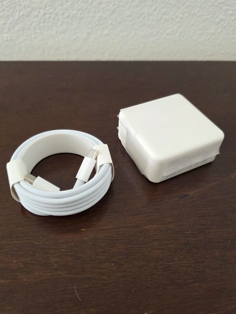 Mac Book Pro Charger