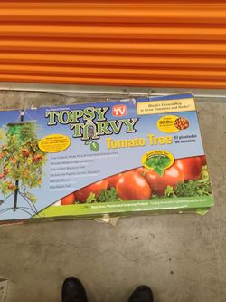topsy turvy tomato tree