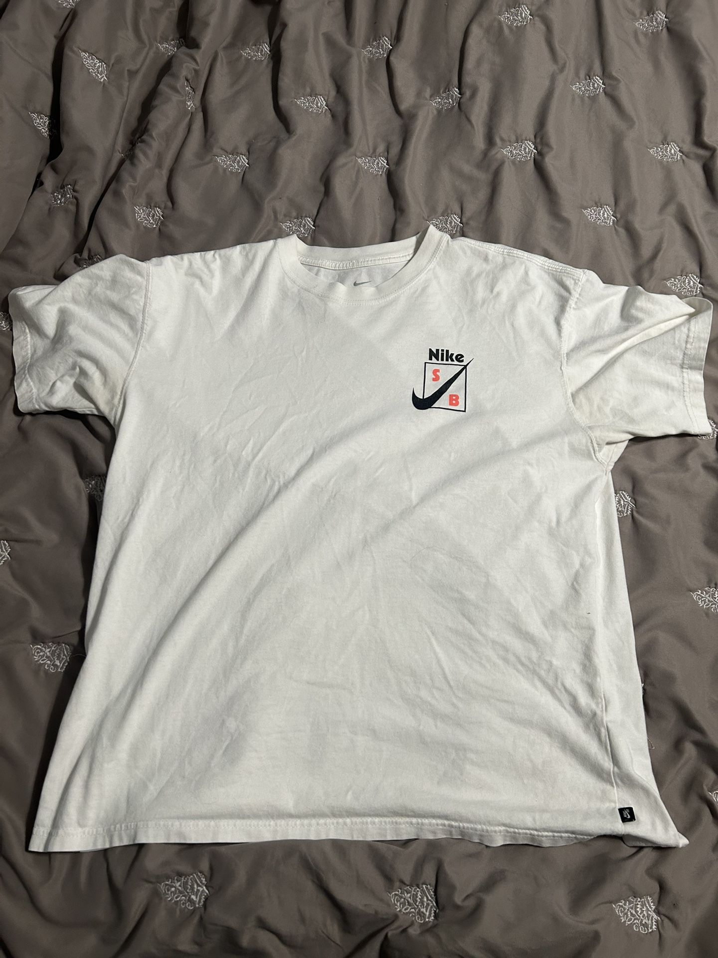 NIKE SB shirt