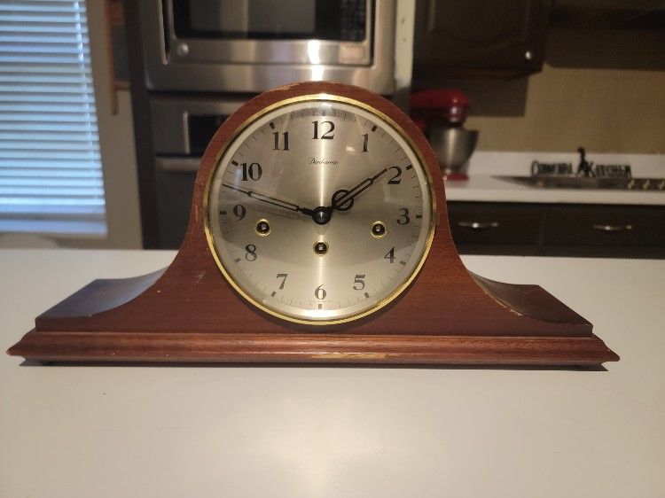 Dunhaven Mantle Chime Clock