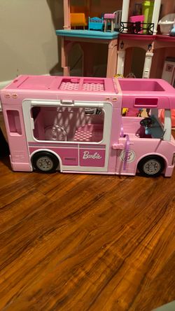 Barbie camper