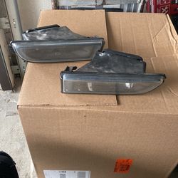 2001 BMW 740il Original BMW Driver Signal Light And Both Fog Lights