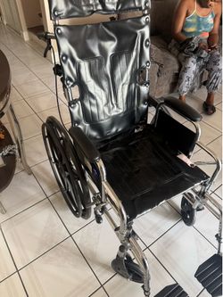 Reclining wheelchair ( new)
