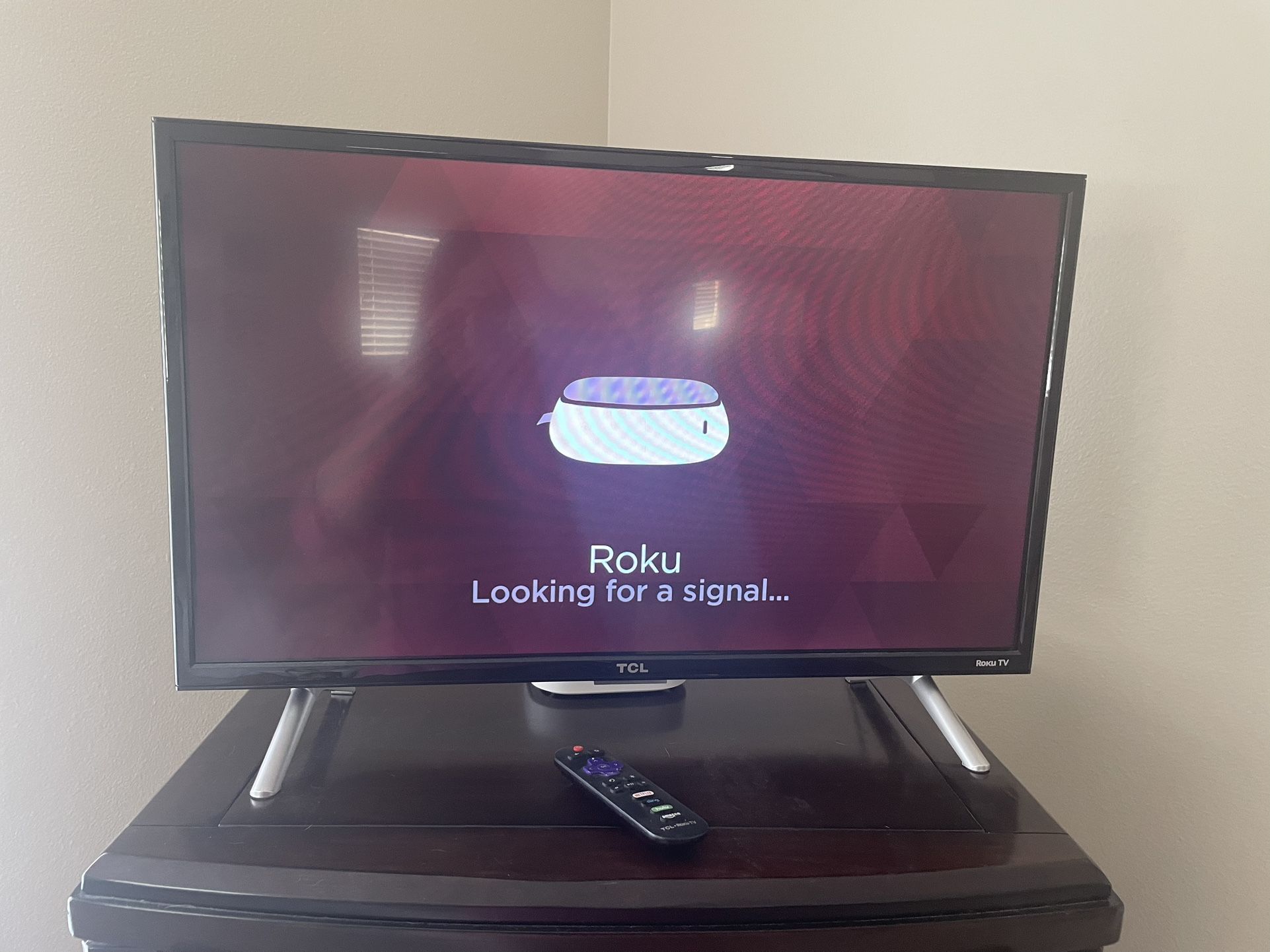 Roku TV 25 Inch 