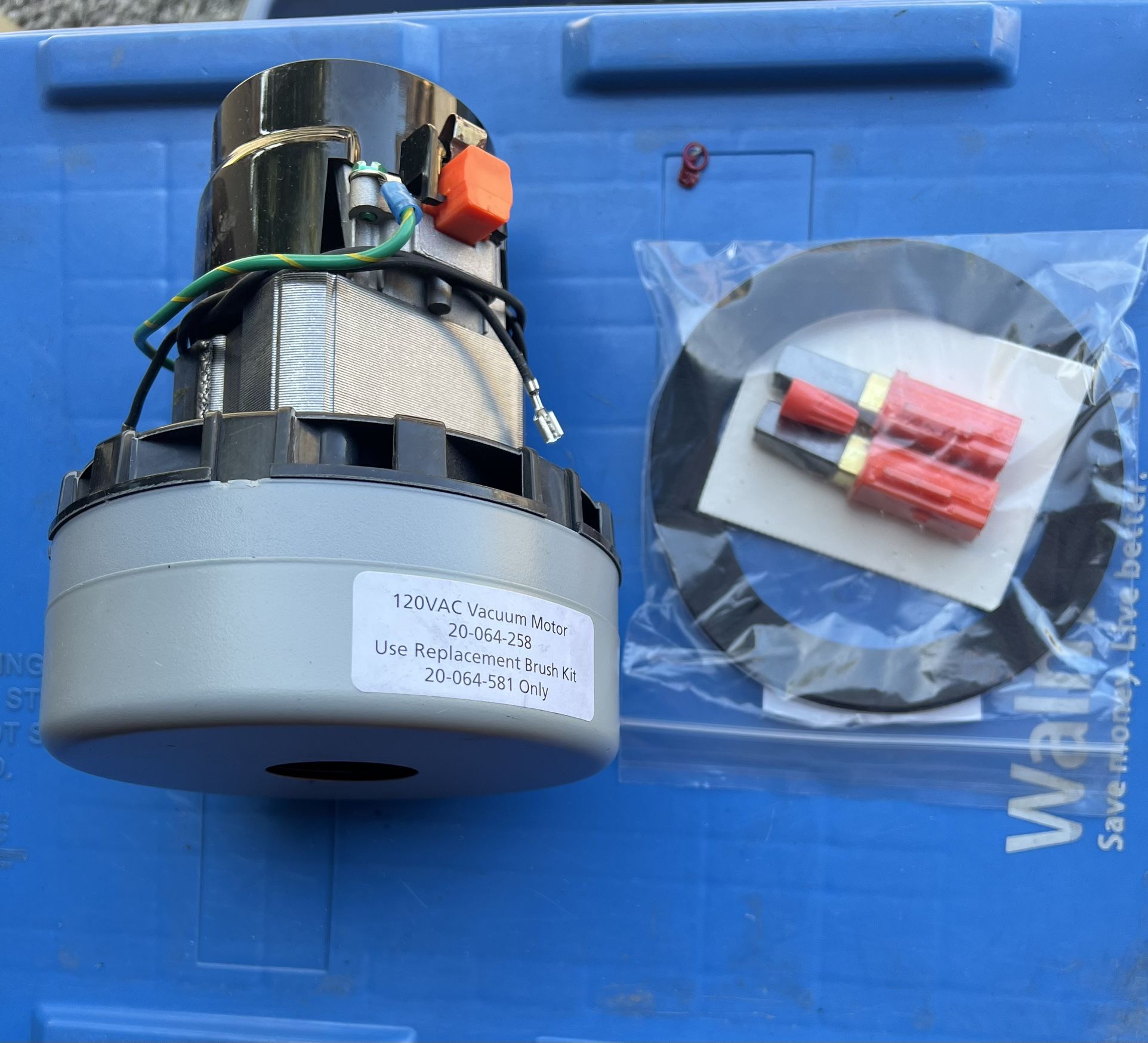 120VAC Vacuum Motor 20-064-258 Use Replacement Brush Kit 20-064-581 Only