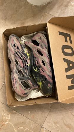 Adidas Yeezy Foam Runner Sneakers