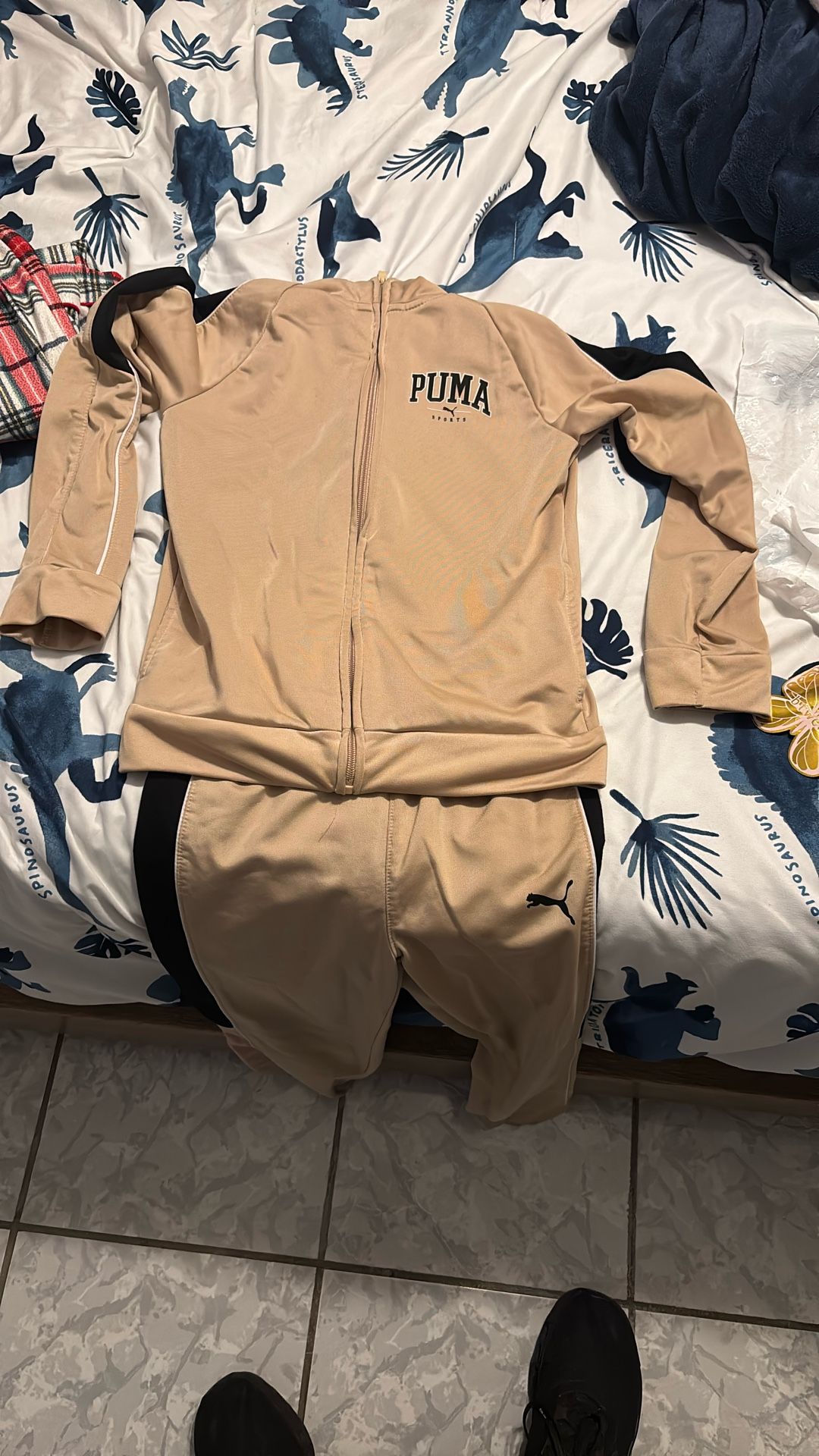 Puma Track Suit Pants And Sweater 