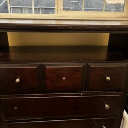 Real Wood 3 Drawer Dresser