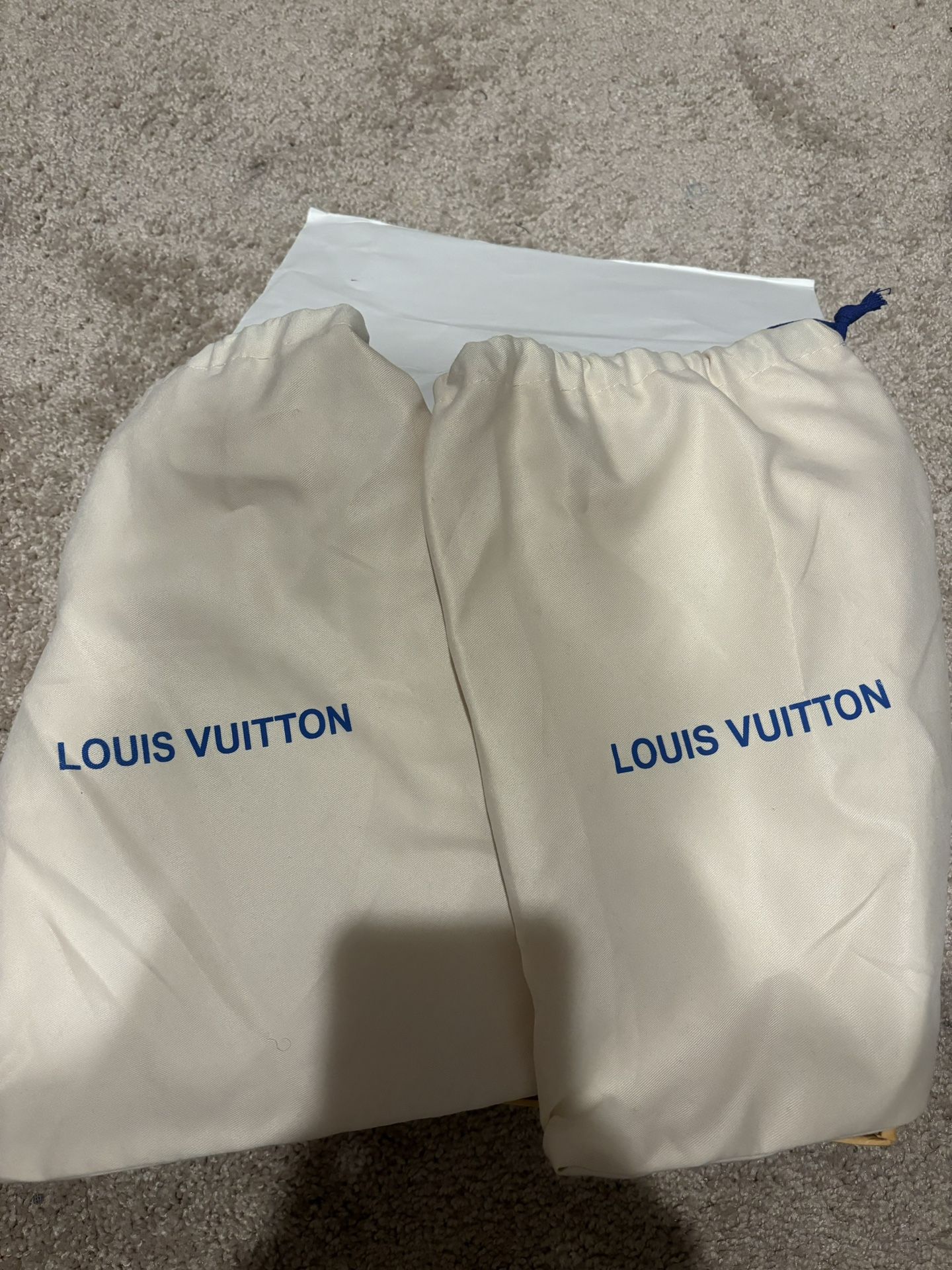Louis Vuitton Trainer Size 44
