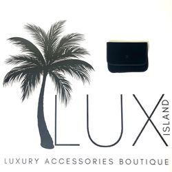 CHANEL Velvet Makeup Pouch with 2/Mini Brushes 